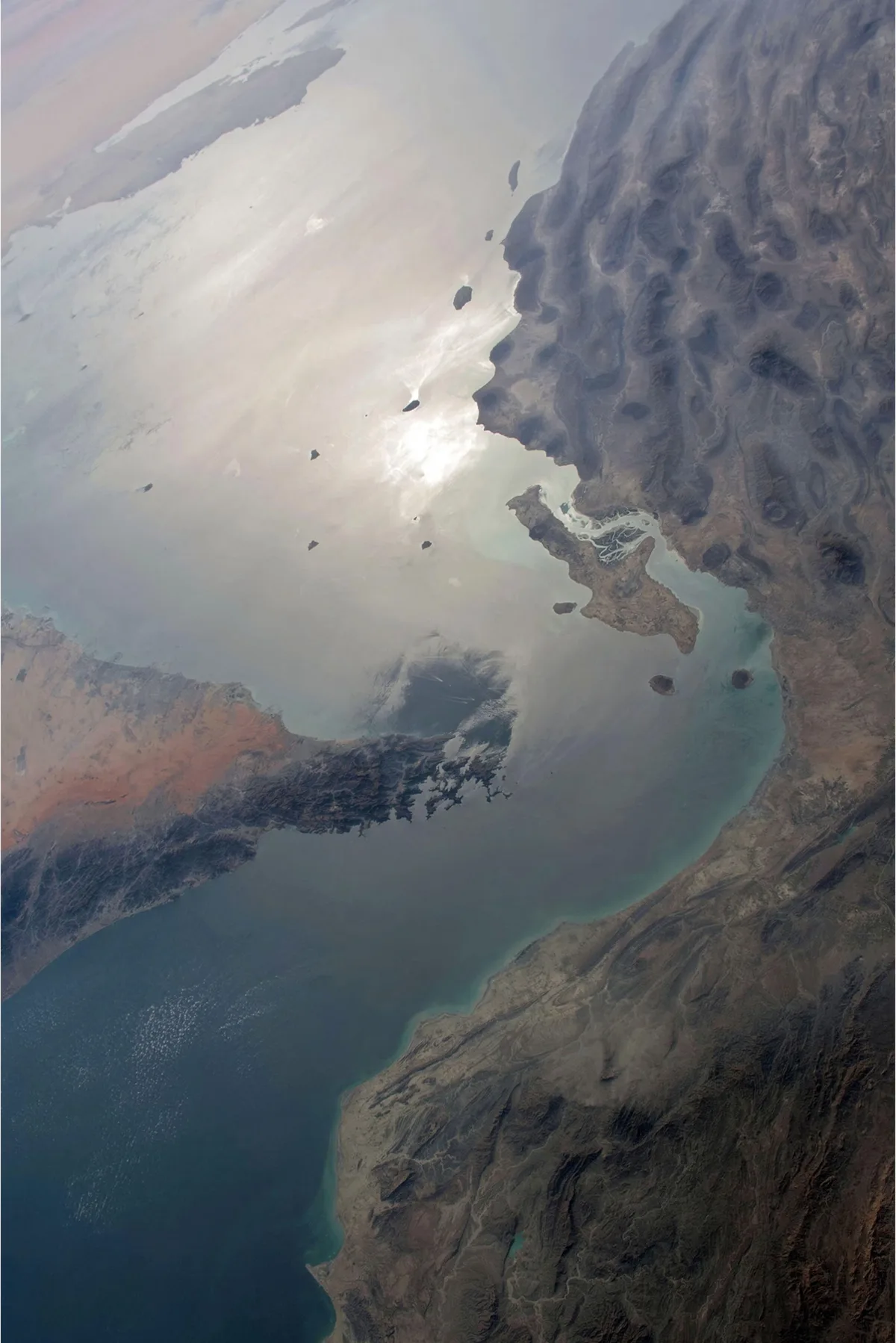 Satellite photograph of the Strait of Hormuz between Iran and Oman.
